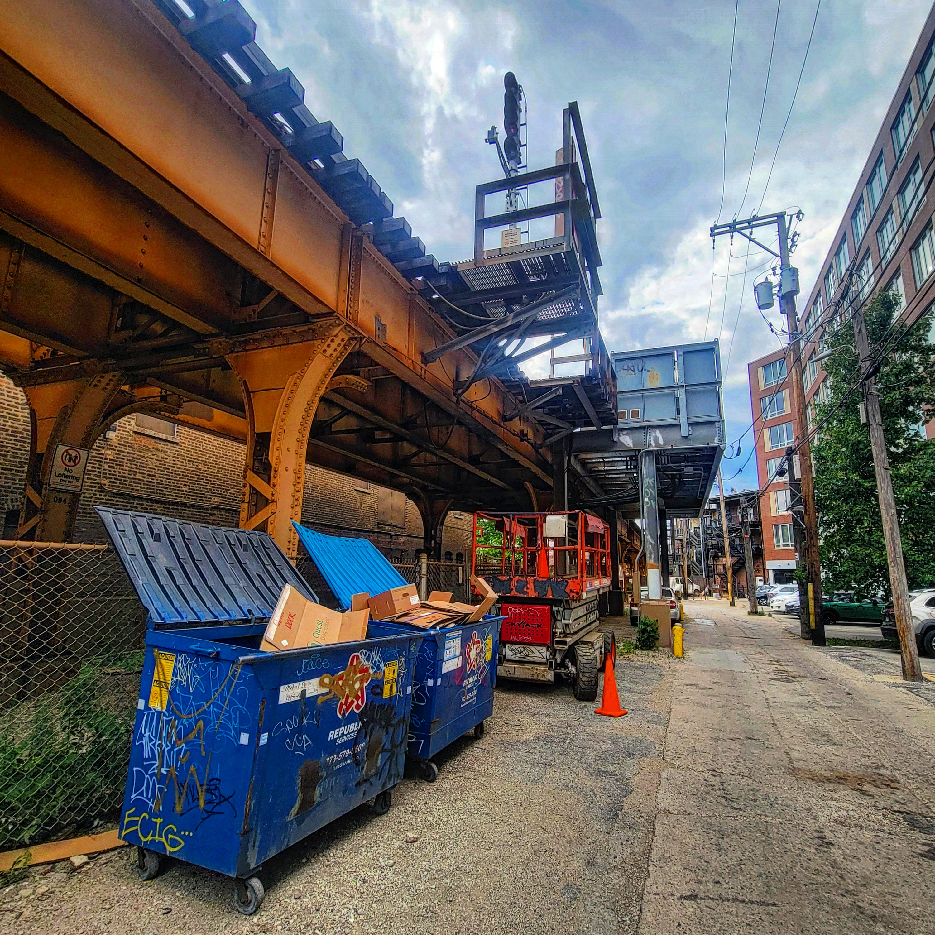 Brett Swinney — current feature