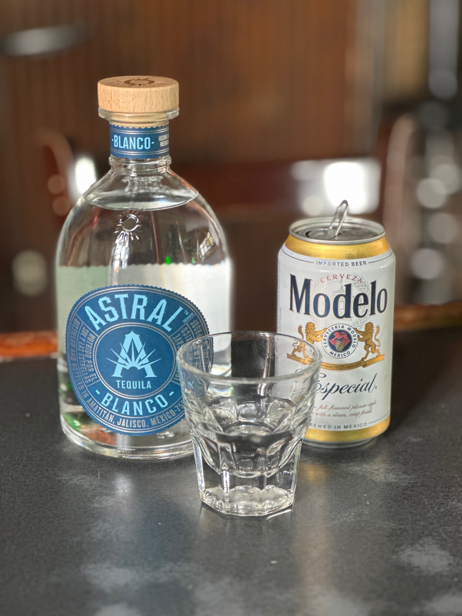 Modelo & Tequila — Lemmings Tavern special